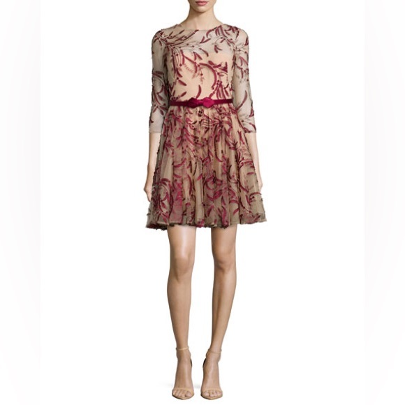 Marchesa Dresses & Skirts - Marchesa Notte Formal 3/4-Sleeve Lace Cocktail Sheath Dress